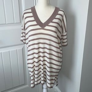 NWT Wishlist tunic knit top